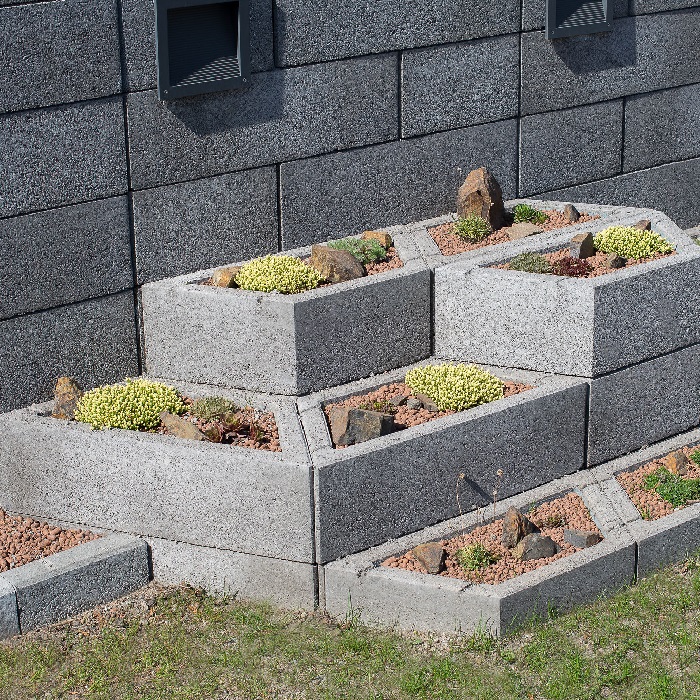 Zahradní betonové tvarovky